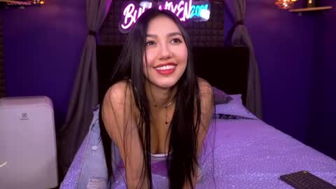 Snapshot of bull_vixen2001 chatting on 05.19.26 Bunny and The Rock online show from 05.19.26