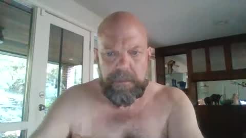 Snapshot of bulldog302w chatting on 07.03.26 bulldog302w online show from 07.03.26