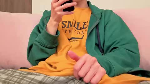 Snapshot of bumblubee chatting on 09.22.25 Tonny online show from 09.22.25