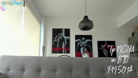 Snapshot of bumbum_kalibum chatting on 11.27.25 Ivan online show from 11.27.25