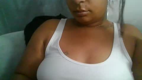 bunniebai online show from 10.04.25