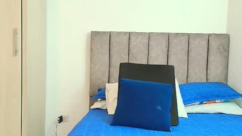 Snapshot of bunny_swtt chatting on 09.15.25 Carolina online show from 09.15.25