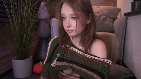 Snapshot of bunnybonn1e chatting on 10.02.25 Bunny online show from 10.02.25