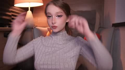 Snapshot of bunnybonn1e chatting on 12.01.25 Bunny online show from 12.01.25