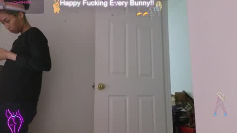 Snapshot of bunnycheekz chatting on 01.14.25 Tokki bunny online show from 01.14.25