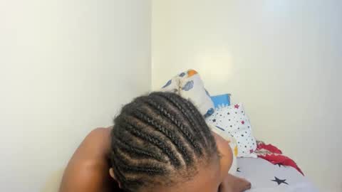 Snapshot of bunnygurl_ chatting on 11.19.25 bunnygurl online show from 11.19.25