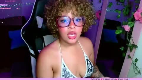 bunnylilith_ online show from 06.14.26