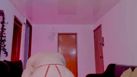 Im Val Welcome to my room My instagram Bubble cosmic online show from 12.02.24