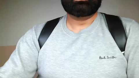 Hairy Arabian online show from 12.24.24