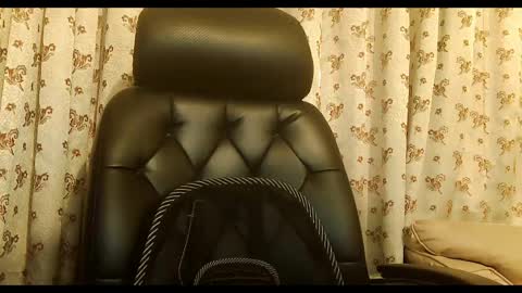 Hairy Arabian online show from 03.17.26