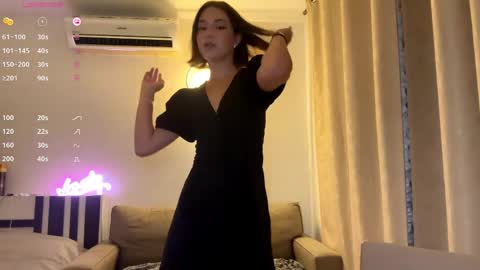 Snapshot of burmahimes chatting on 05.06.26 Nica online show from 05.06.26