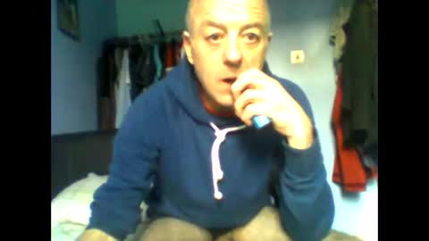 burnleyguy1977 online show from 02.17.26