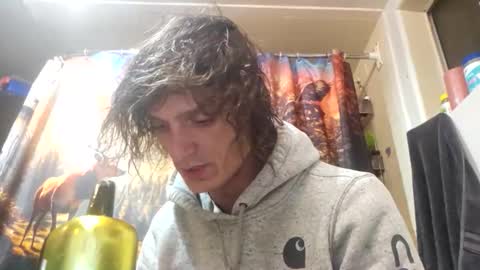 Snapshot of burntbuns710 chatting on 02.13.26 LostSingledad online show from 02.13.26