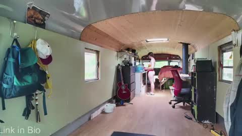 busbuddies online show from 06.26.26