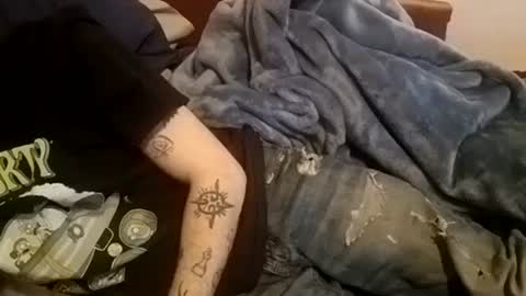 Buster18Hymen online show from 01.05.25