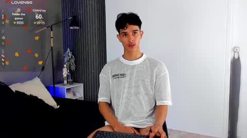 Buster independent model online show from 12.18.24