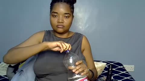 busty kenzi online show from 07.01.26