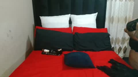 Snapshot of bustygoddessxx chatting on 05.12.26 bustygoddessxx online show from 05.12.26