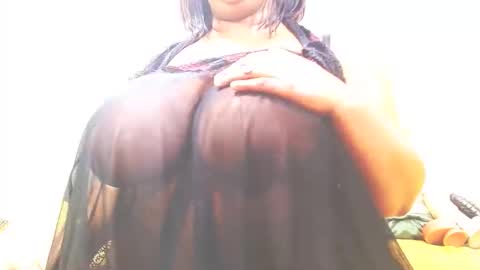 bustymaturestepmum online show from 05.23.26