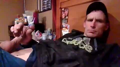 Snapshot of butt_truckin chatting on 05.17.26 butt_truckin online show from 05.17.26