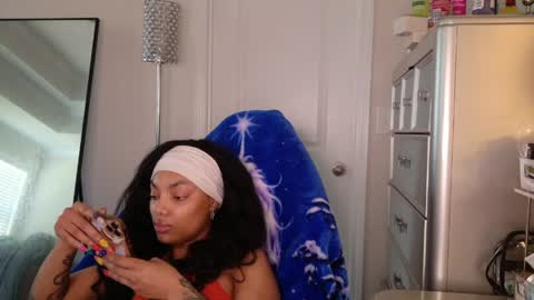 butterfly booty online show from 04.08.26