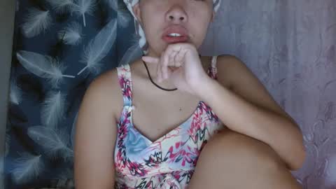 Snapshot of buttygirl18 chatting on 02.12.25 maya online show from 02.12.25