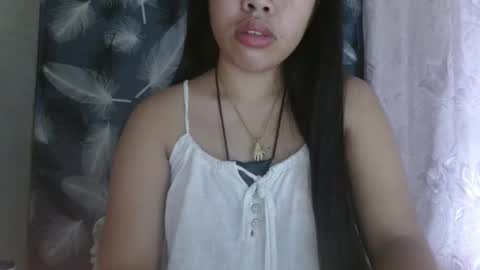 Snapshot of buttygirl18 chatting on 02.14.25 maya online show from 02.14.25