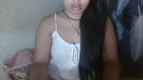 Snapshot of buttygirl18 chatting on 02.14.25 maya online show from 02.14.25