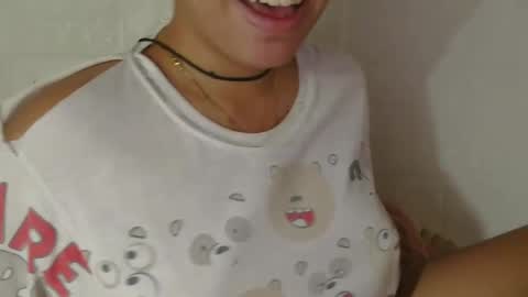 Snapshot of buttygirl18 chatting on 02.20.25 maya online show from 02.20.25