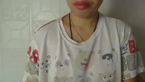 Snapshot of buttygirl18 chatting on 02.20.25 maya online show from 02.20.25