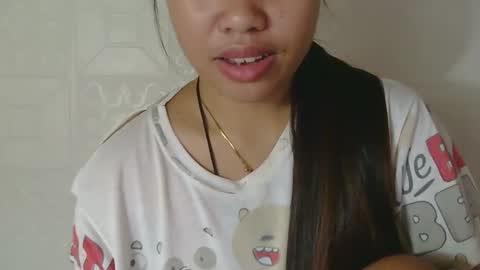 Snapshot of buttygirl18 chatting on 02.21.25 maya online show from 02.21.25