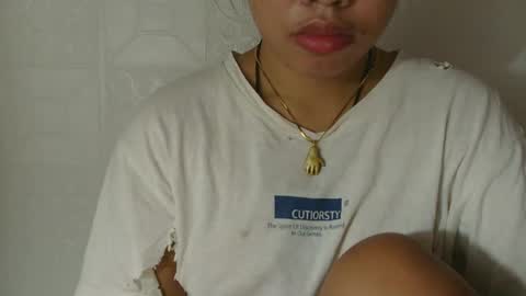 Snapshot of buttygirl18 chatting on 02.21.25 maya online show from 02.21.25