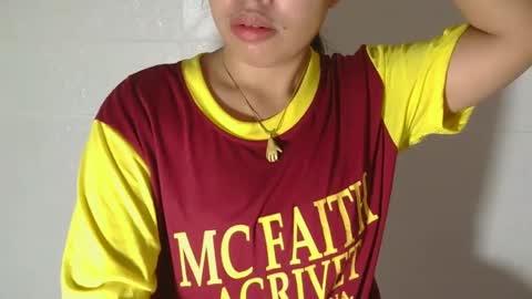 Snapshot of buttygirl18 chatting on 03.11.25 maya online show from 03.11.25