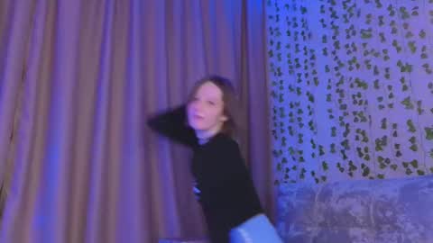 C0ralynx online show from 12.04.25