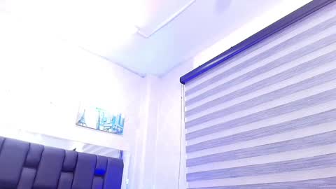 Snapshot of c_fox_ chatting on 01.18.25 Carolina online show from 01.18.25