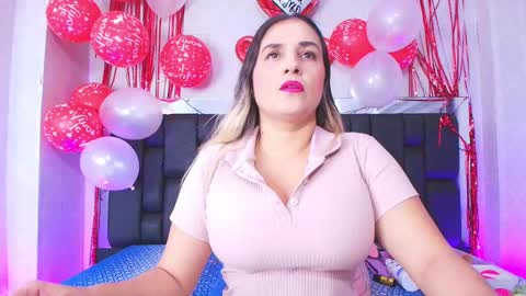 Snapshot of c_fox_ chatting on 02.18.25 Carolina online show from 02.18.25