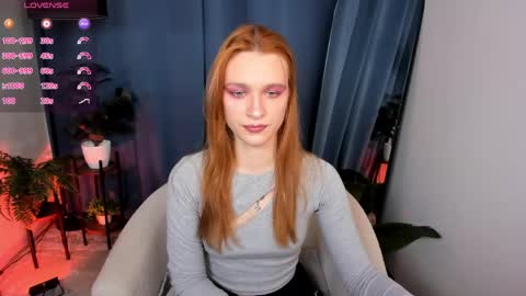 Snapshot of c_moonie_ chatting on 05.23.26 Polly online show from 05.23.26