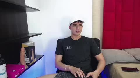 Snapshot of cady_hot chatting on 10.14.25 Cady online show from 10.14.25