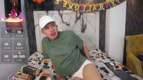 Snapshot of cady_hot chatting on 10.28.25 Cady online show from 10.28.25