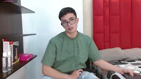 Snapshot of cady_hot chatting on 11.07.25 Cady online show from 11.07.25