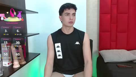 Snapshot of cady_hot chatting on 11.19.25 Cady online show from 11.19.25