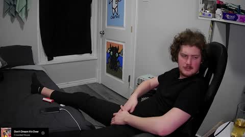 Snapshot of cajerk chatting on 12.31.24 Cajerk online show from 12.31.24