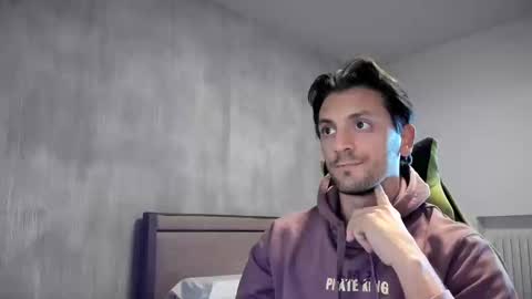 Marco online show from 10.17.25