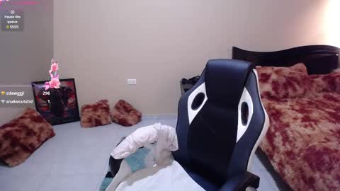 Snapshot of caliope_goddess1 chatting on 03.02.25 caliope_goddess1 online show from 03.02.25