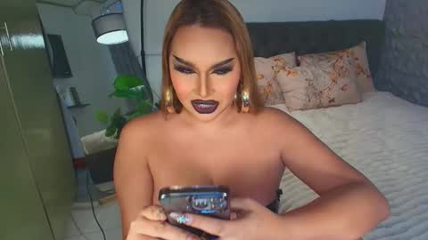 Snapshot of calista_palmer chatting on 01.06.25 Miss Jane Commander online show from 01.06.25