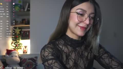 Snapshot of call_me_rosie chatting on 12.04.24 online show from 12.04.24