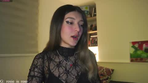 Snapshot of call_me_rosie chatting on 01.21.25 online show from 01.21.25