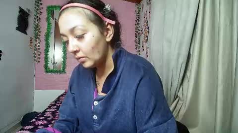 Snapshot of callme_lolas chatting on 06.10.26 paula online show from 06.10.26
