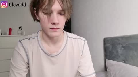 Snapshot of callmenineoneseven chatting on 07.10.26 Nick online show from 07.10.26