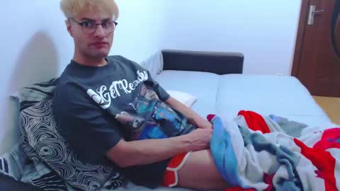 Calvinjohnlad online show from 01.20.25